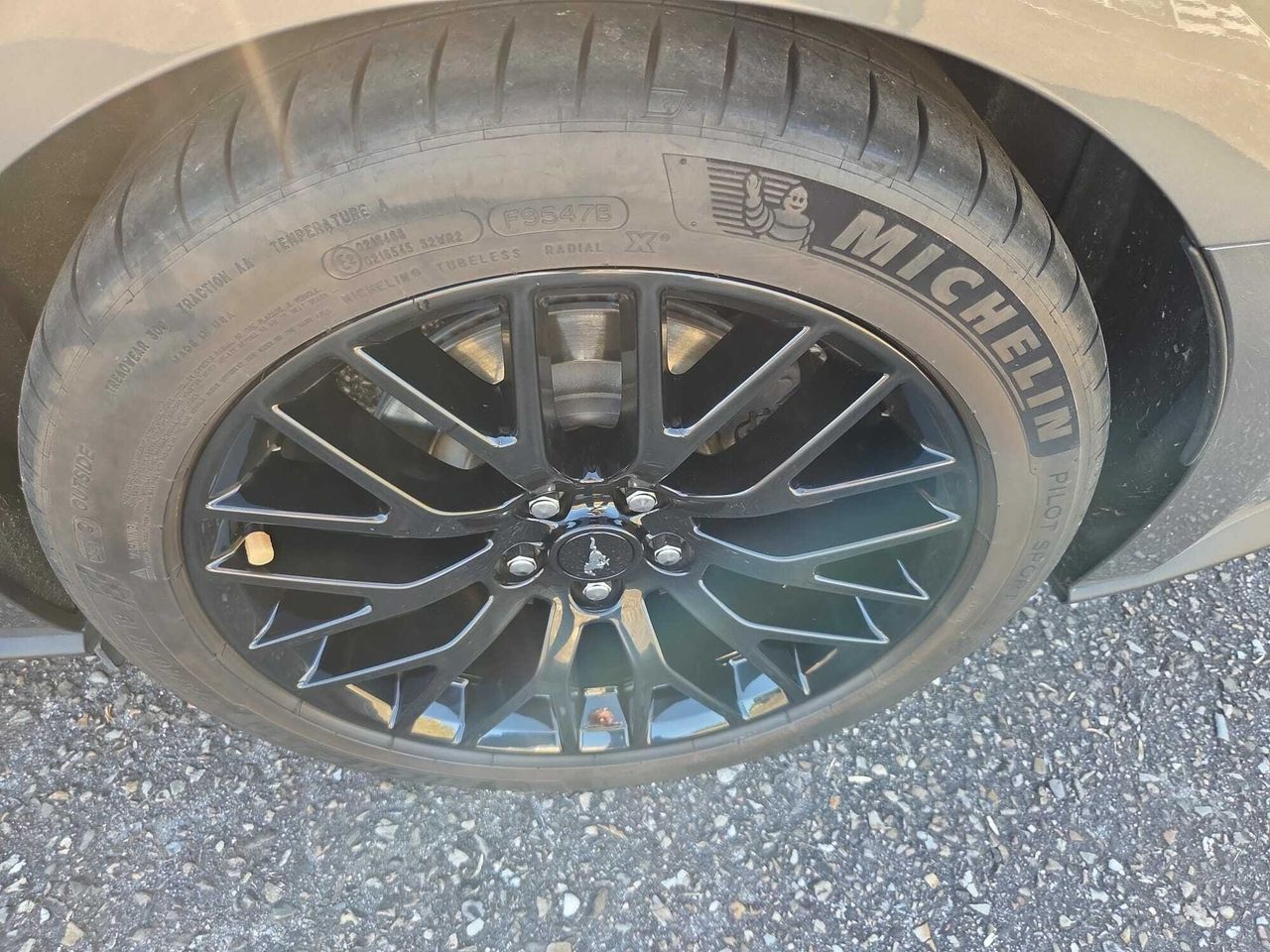 Ford Mustang CONVERTIBLE GT 5.0 TI-VCT 445 CV AT10 E6DT  - Foto 2