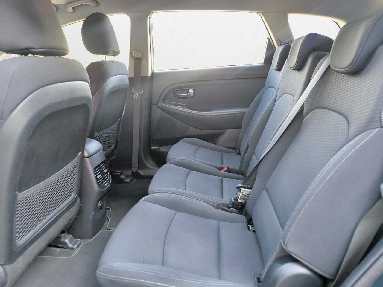 Kia Carens 1.6 GDI CONCEPT 135 CV  - Foto 2