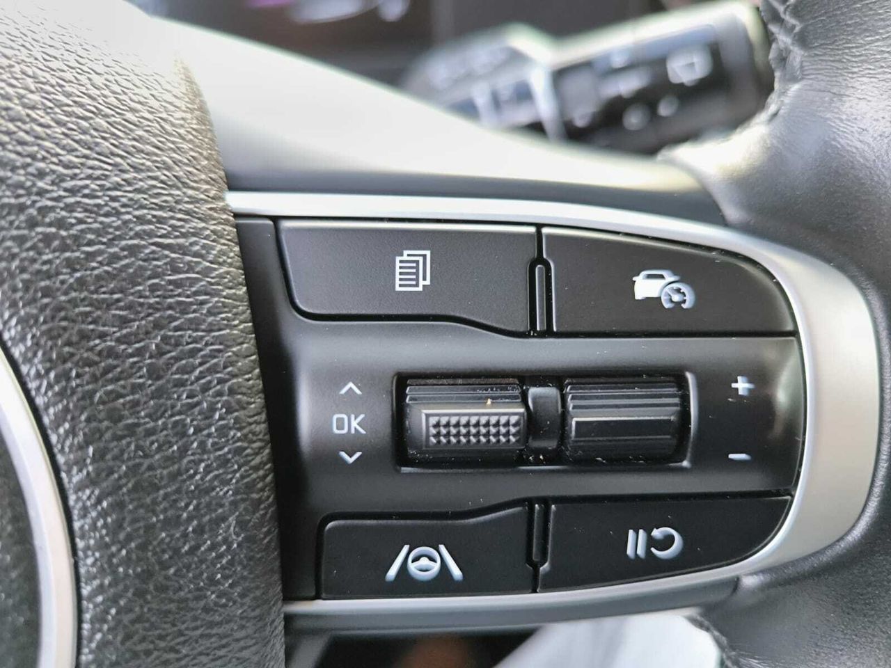 Kia Sportage 1.6 TGDI 150 CV CONCEPT 4X2  - Foto 2