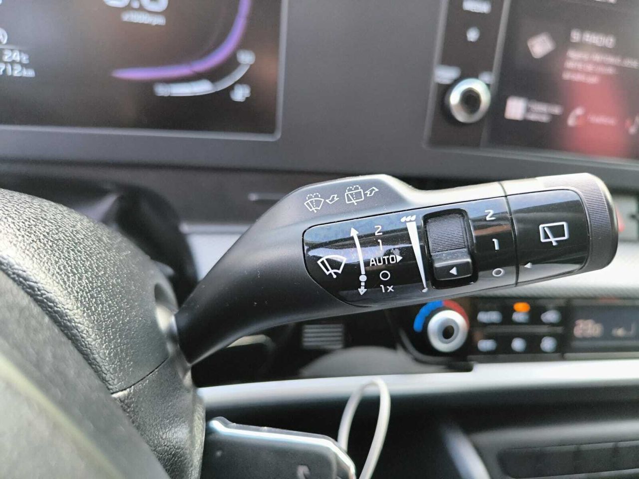 Kia Sportage 1.6 TGDI 150 CV CONCEPT 4X2  - Foto 2