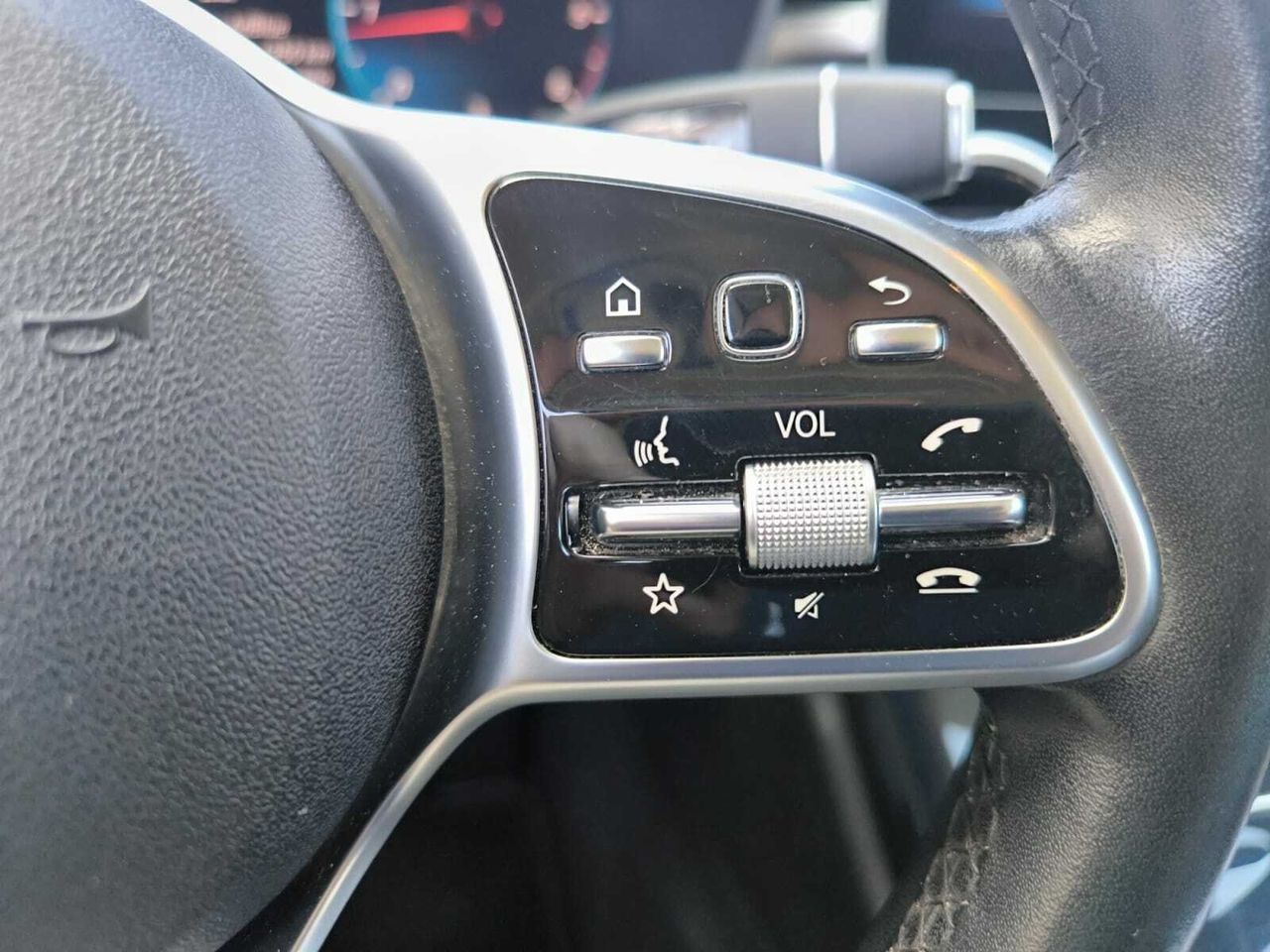 Mercedes Clase C 220 D AMG LINE  - Foto 2