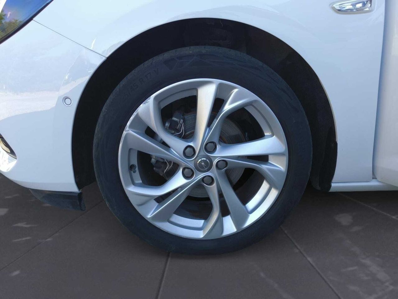 Opel Astra 1.5 D DVC 77 KW 105 CV EDITION  - Foto 2