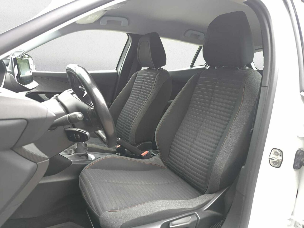 Peugeot 2008 ACTIVE BLUE HDI 100 CV  - Foto 2