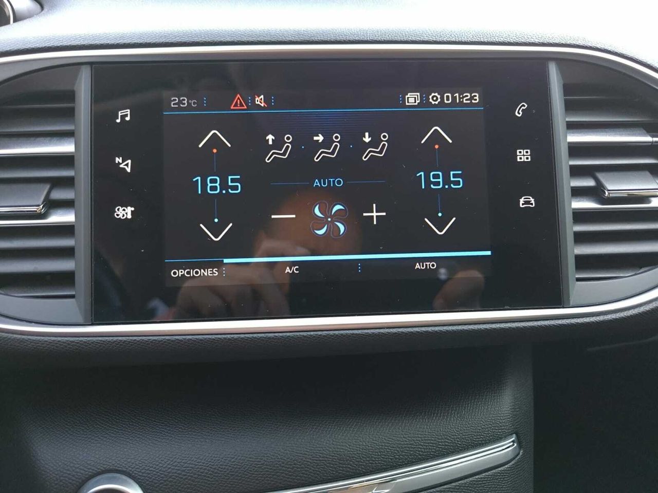 Peugeot 308 ACTIVE PACK BLUE HDI 100 CV  - Foto 2