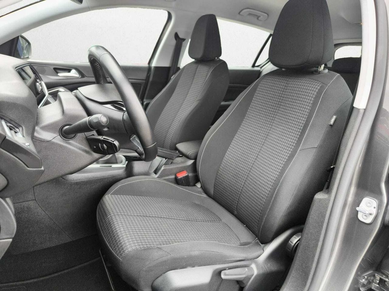 Peugeot 308 ACTIVE PACK BLUE HDI 130 CV  - Foto 2