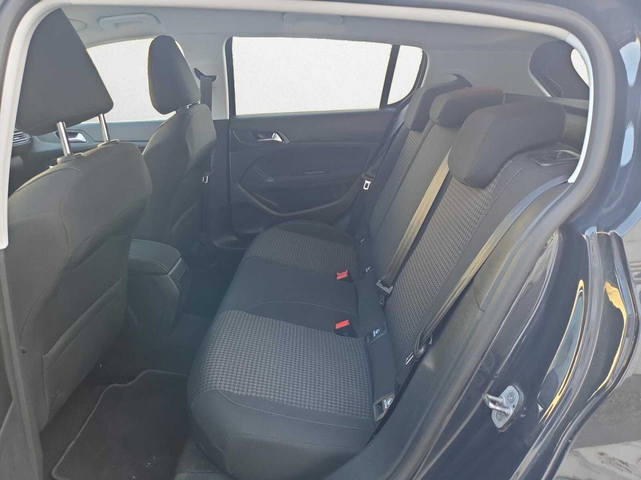 Peugeot 308 STYLE BLUE HDI 130 CV  - Foto 2