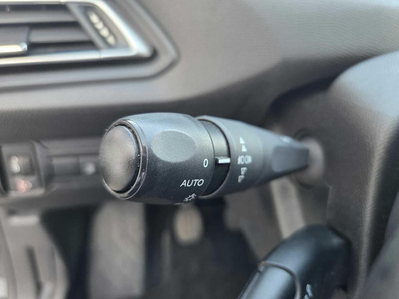 Peugeot 308 STYLE BLUE HDI 130 CV  - Foto 2