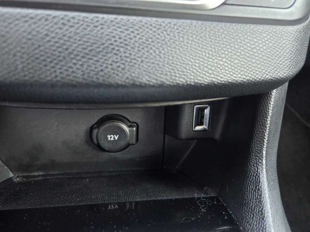 Peugeot 308 STYLE BLUE HDI 130 CV  - Foto 2