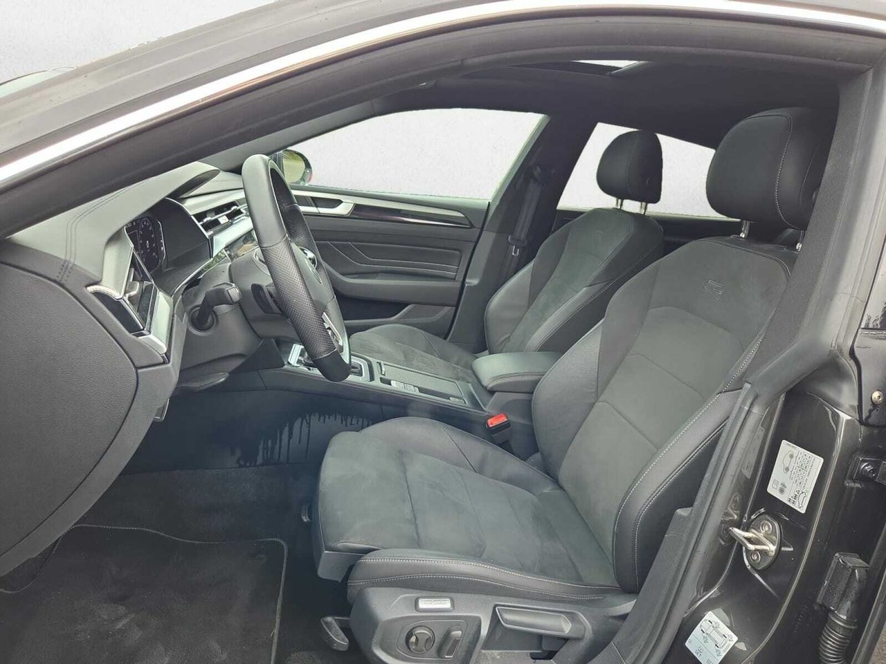 Volkswagen Arteon R LINE 2.0 TDI 200 CV DSG  - Foto 2