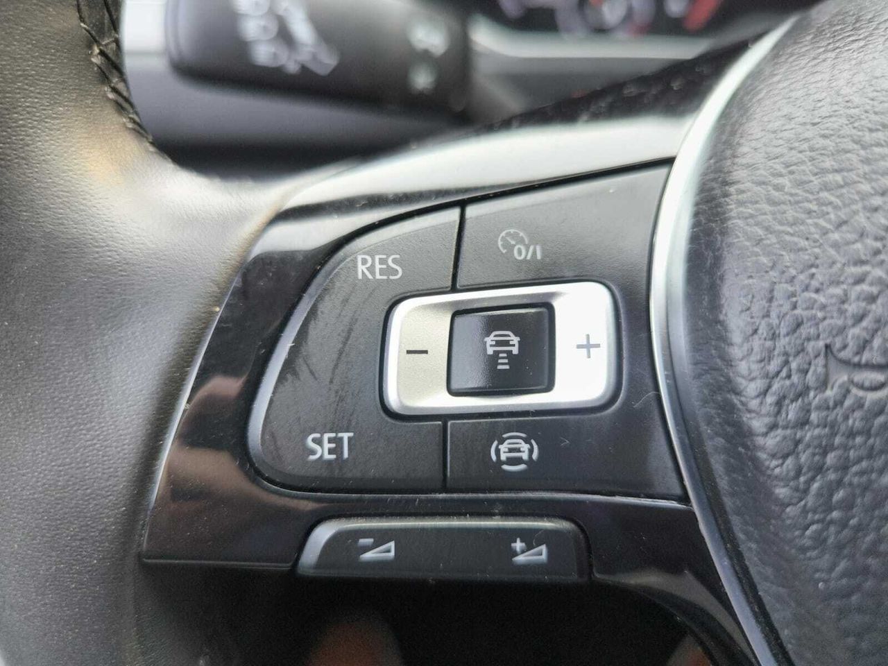 Volkswagen T-Roc ADVANCE 2.0 TDI 150 CV DSG  - Foto 2