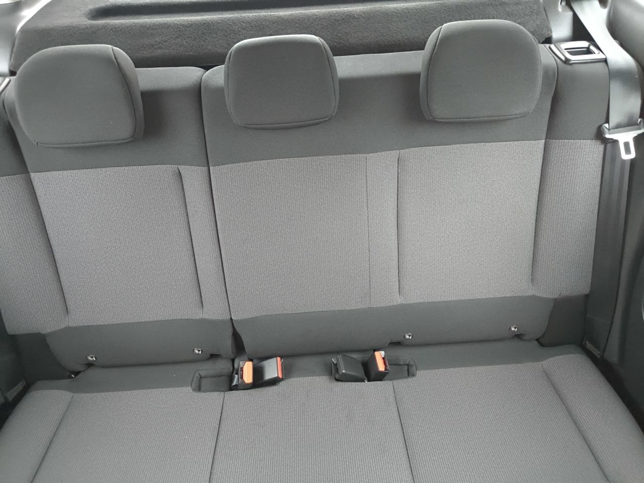 Citroën C3 Aircross HDI  110CV  C-SERIES  - Foto 2