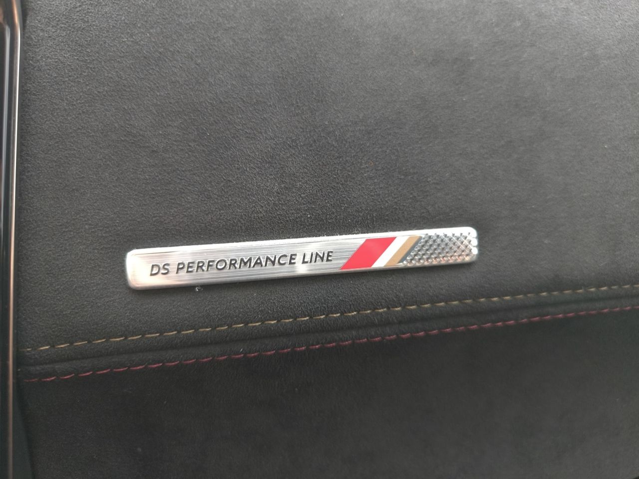 DS DS 7 DS7 CROSSBACK E-TENSE 225 PERFOMANCE LINE  - Foto 2