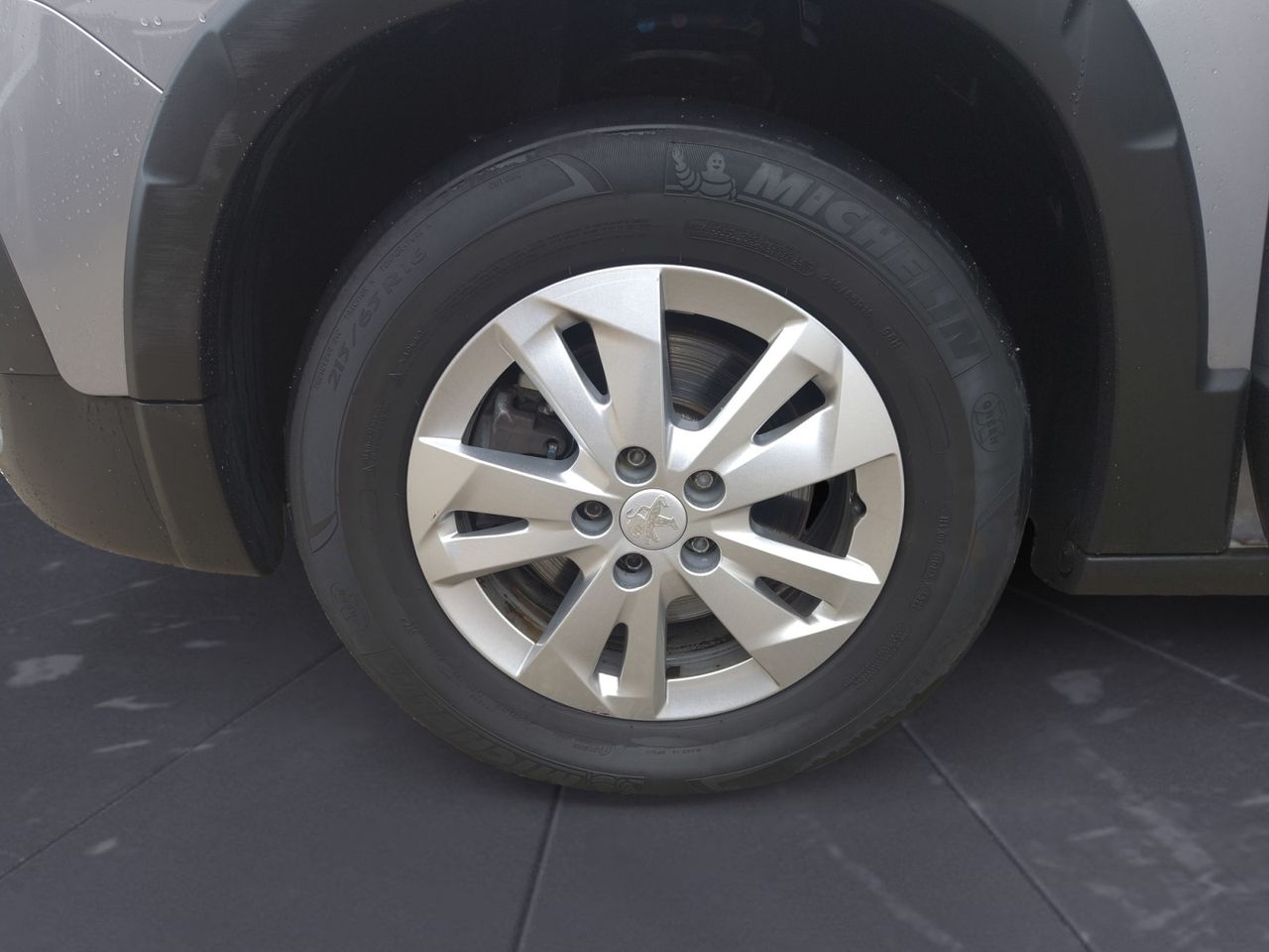 Peugeot Rifter ALLURE  HDI 130CV    7 PLAZAS  - Foto 2