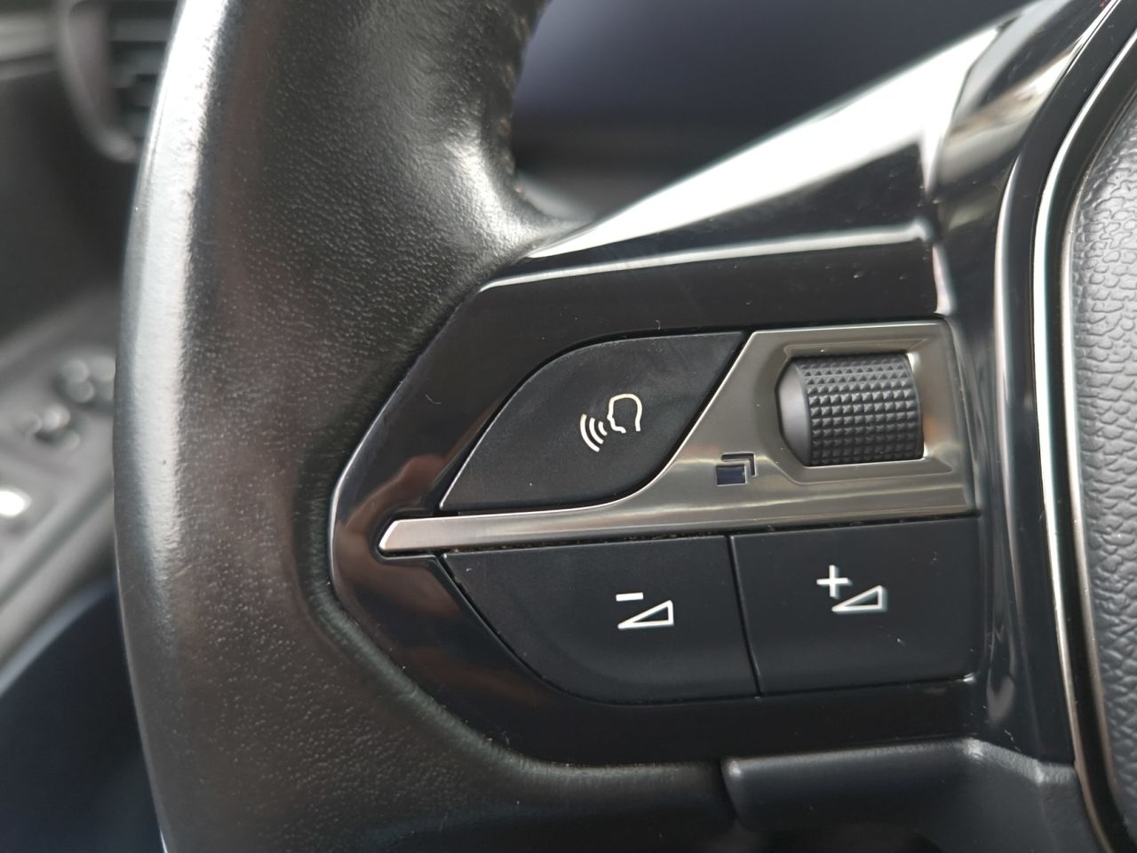 Peugeot Rifter ALLURE  HDI 130CV    7 PLAZAS  - Foto 2