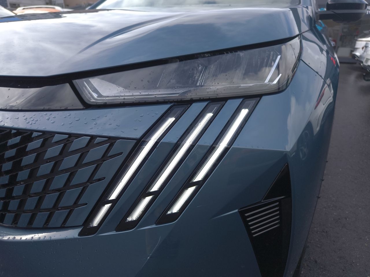 Peugeot 3008 Hybrid 3008 Hybrid 1.2 Allure eDCS6  - Foto 2