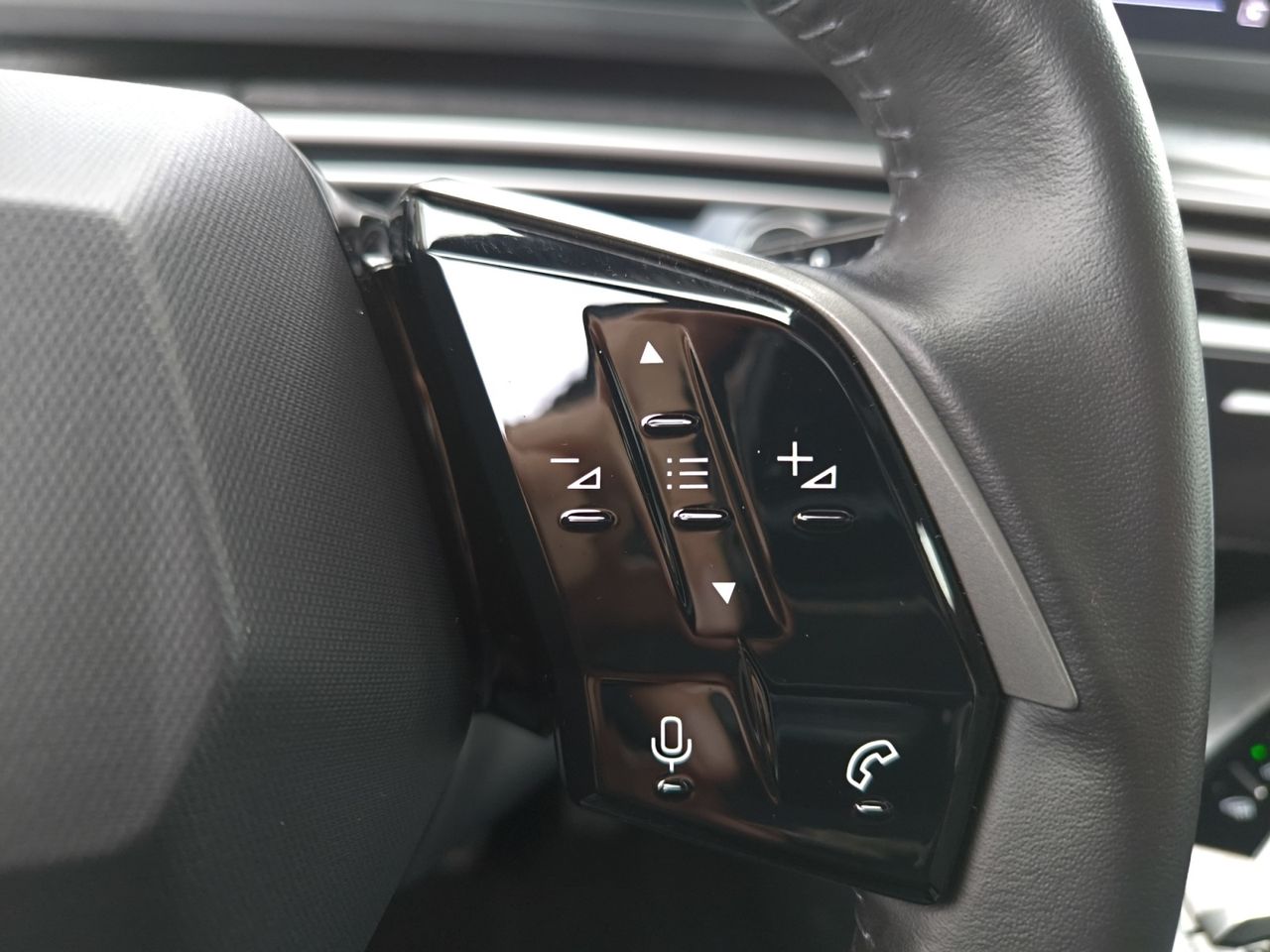 Peugeot 5008 5008 Hybrid 1.2 Allure eDCS6  - Foto 2