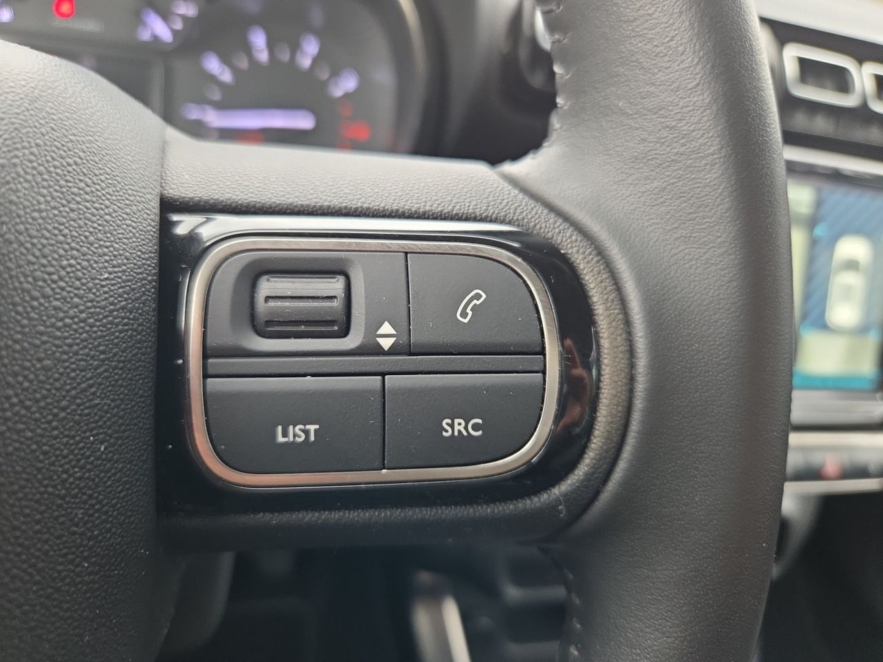 Citroën C3 Aircross BLUE HDI 110 CV   C-SERIES  - Foto 2