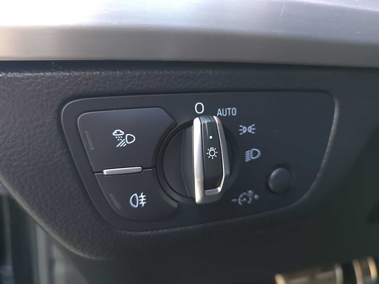 Audi Q5 BLACK LINE 40 TDI QUATTROULTRA  - Foto 2