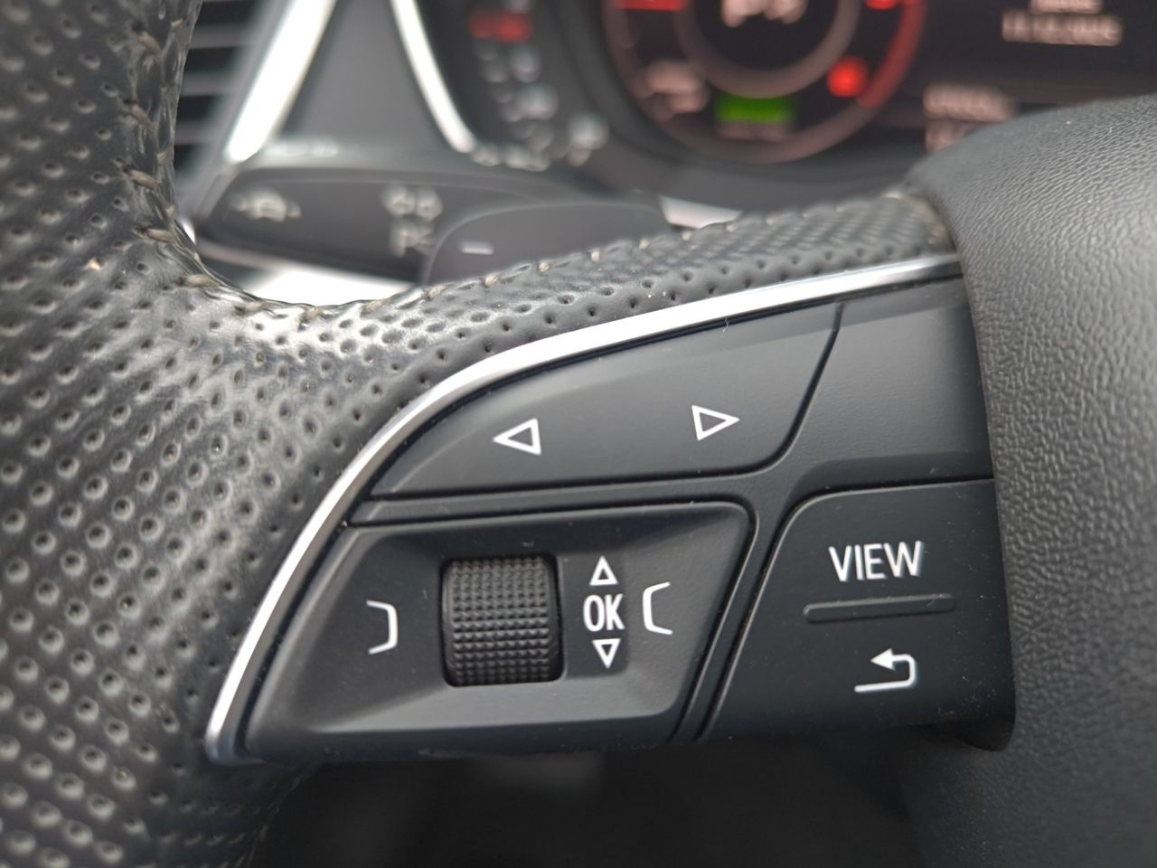 Audi Q5 BLACK LINE 40 TDI QUATTROULTRA  - Foto 2