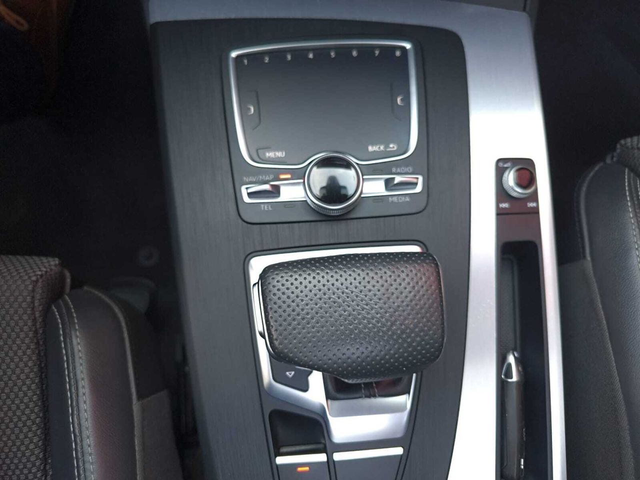 Audi Q5 BLACK LINE 40 TDI QUATTROULTRA  - Foto 2