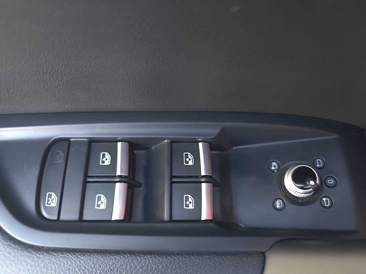 Audi Q5 BLACK LINE 40 TDI QUATTROULTRA  - Foto 2