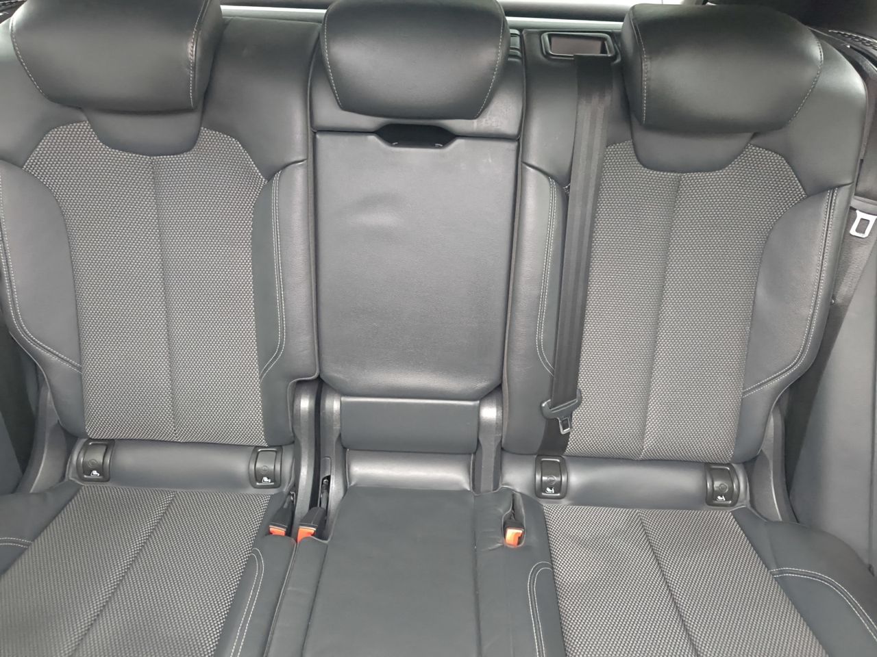 Audi Q5 BLACK LINE 40 TDI QUATTROULTRA  - Foto 2