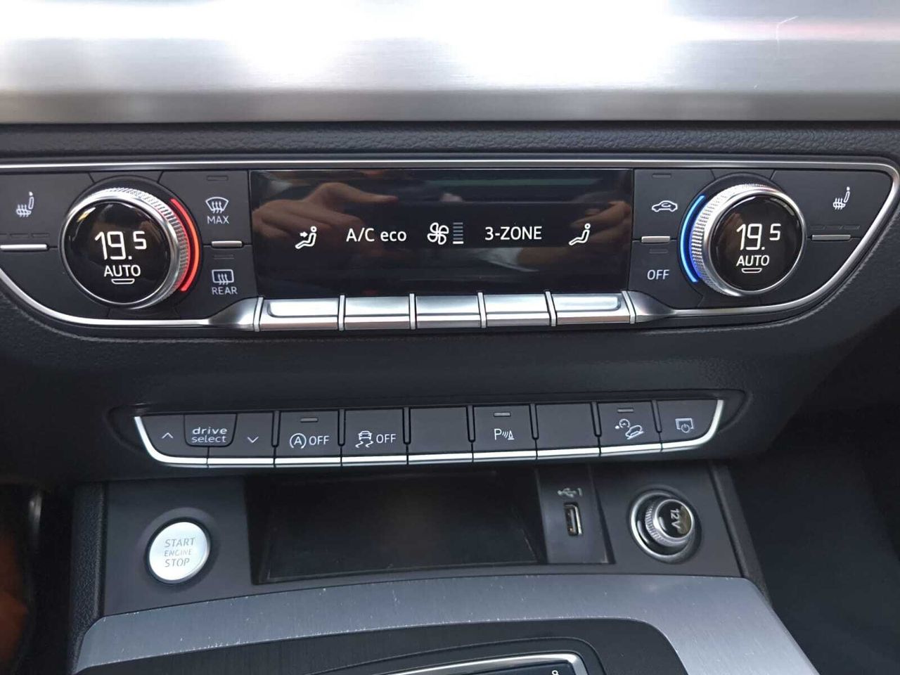 Audi Q5 BLACK LINE 40 TDI QUATTROULTRA  - Foto 2