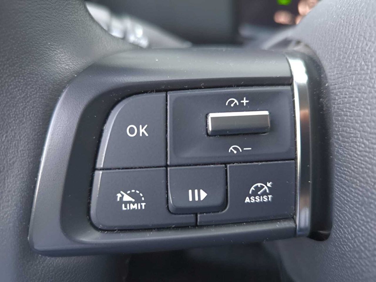 Citroën C4 FEEL BLUE HDI 110 CV  - Foto 2