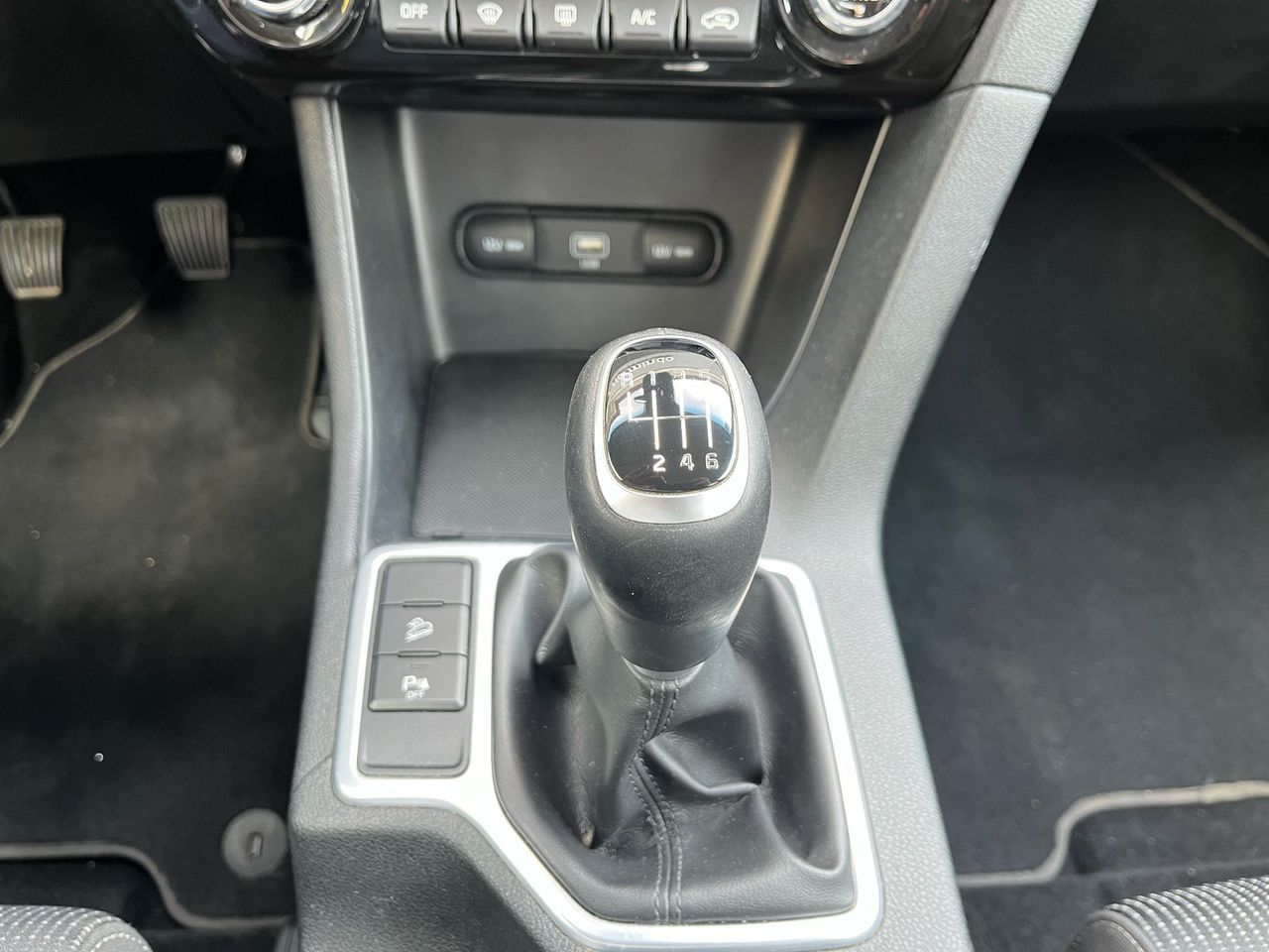 Kia Sportage 1.6 GDI DRIVE 4X2  132 CV  - Foto 2