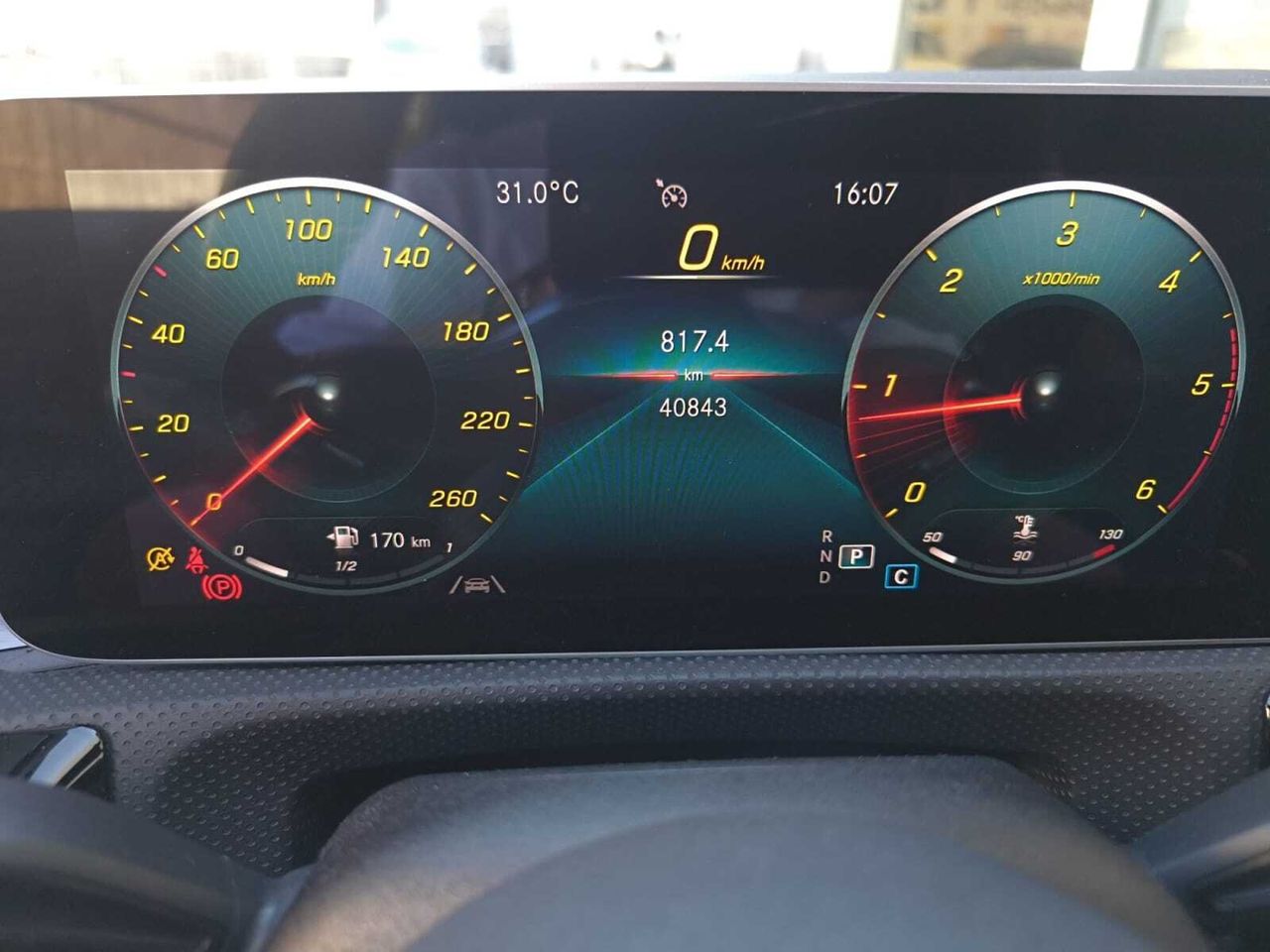 Mercedes CLA 200 D DCT AMG + TECHO PANORAMICO  - Foto 2