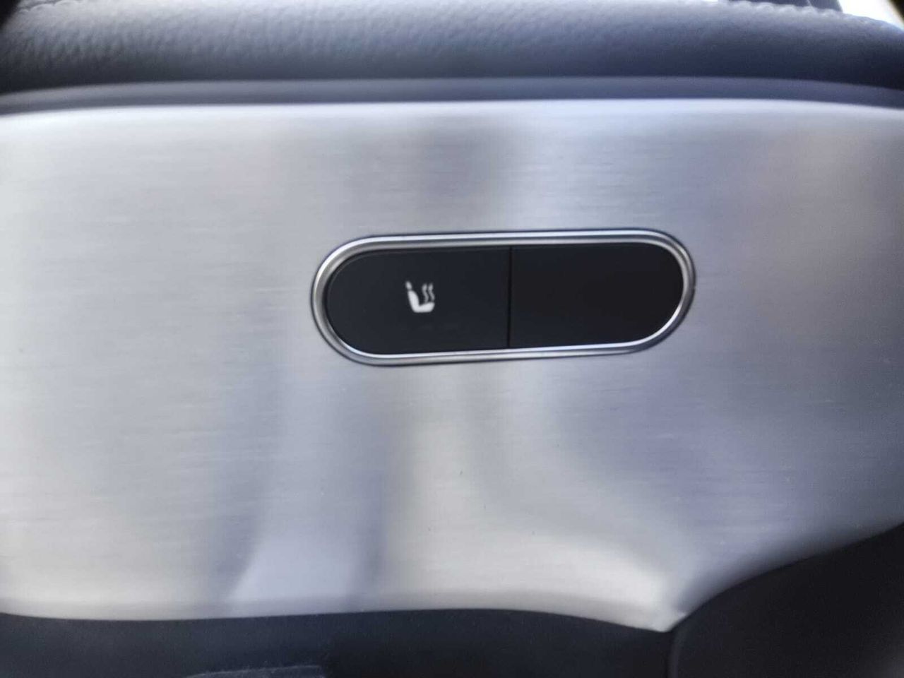 Mercedes CLA 200 D DCT AMG LINE + PAQ. PREMIUM + SMARTPHONE  - Foto 2