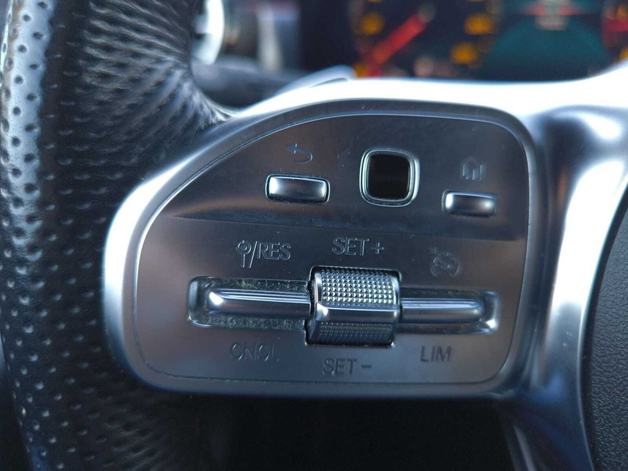 Mercedes CLA 200 D DCT SHOOTING BRAKE AMG LINE+PAQ PREMIUM+ SMARTPHONE  - Foto 2