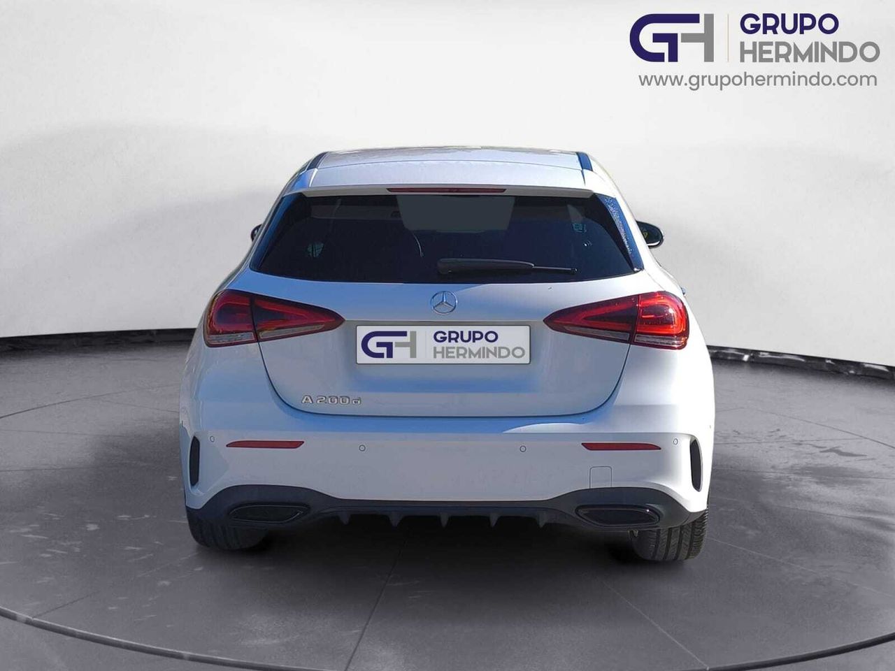 Mercedes Clase A 200 D AMG LINE + PAQUETE PREMIUM+ SMARTPHONE  - Foto 2