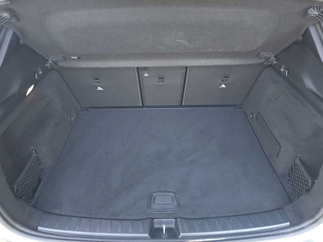 Mercedes GLA 200 D  - Foto 2