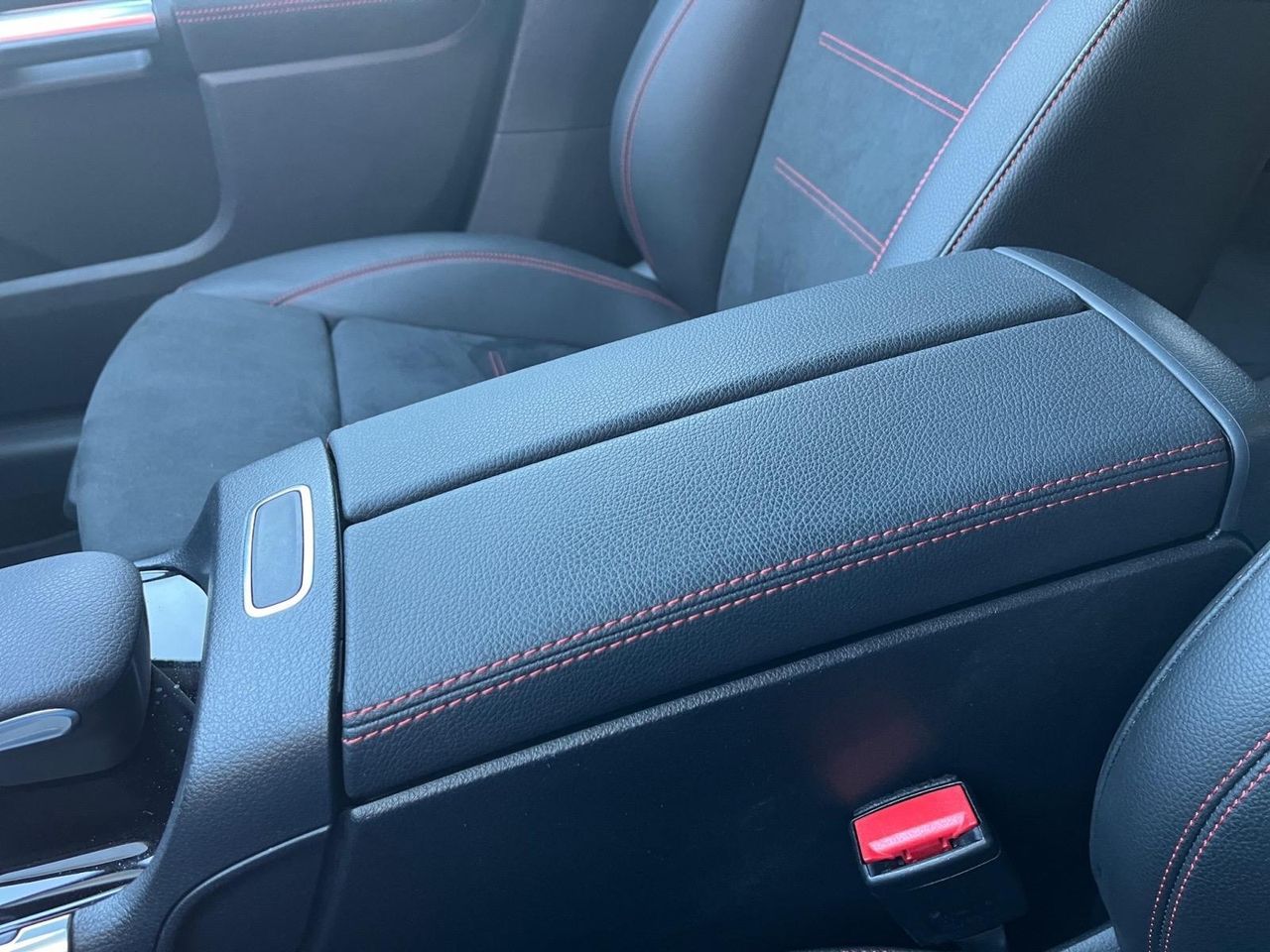 Mercedes GLA 250 e AMG LINE+PAQUETE ADVANTAGE+SMARTPHONE  - Foto 2