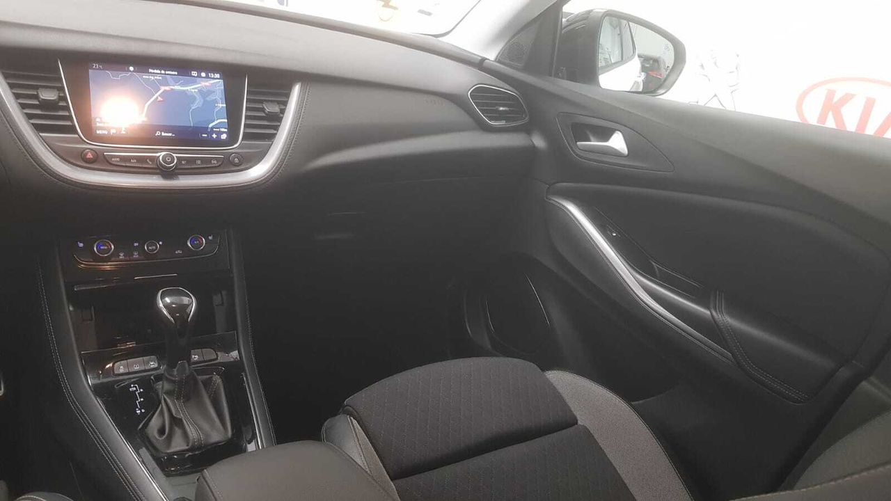 Opel Grandland X 1.6 TURBO ULTIMATE  - Foto 2