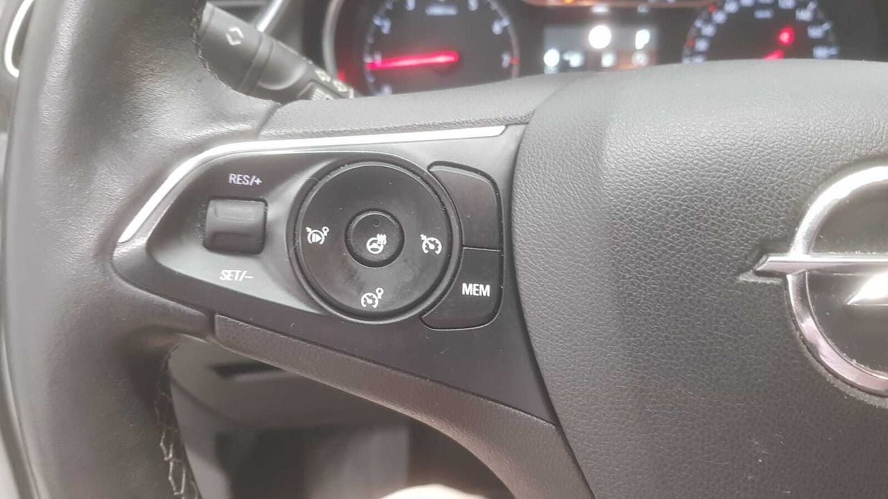 Opel Grandland X 1.6 TURBO ULTIMATE  - Foto 2