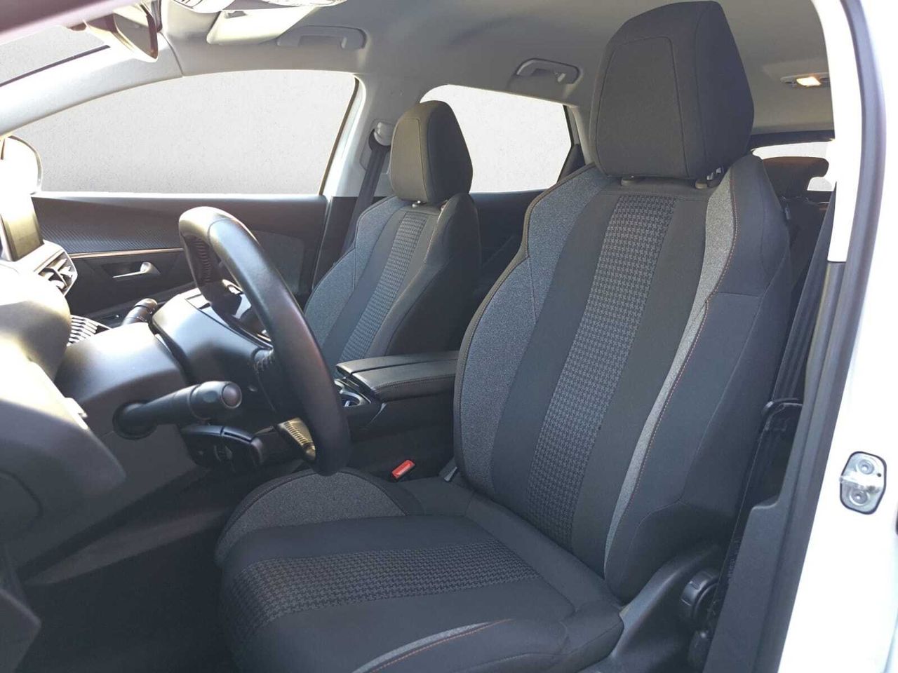 Peugeot 3008 ACTIVE BLUE HDI 130 CV  - Foto 2