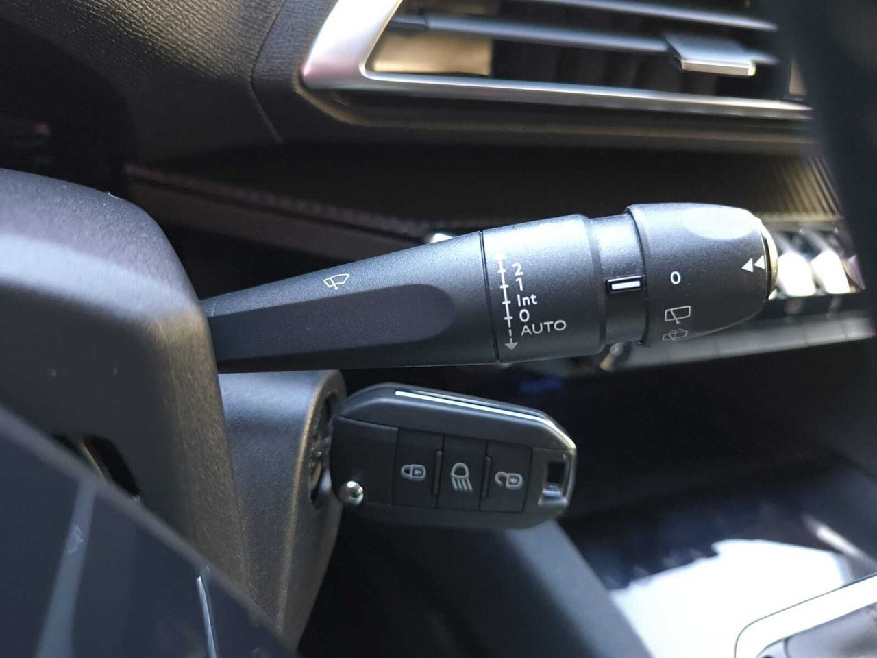 Peugeot 3008 ACTIVE BLUE HDI 130 CV  - Foto 2