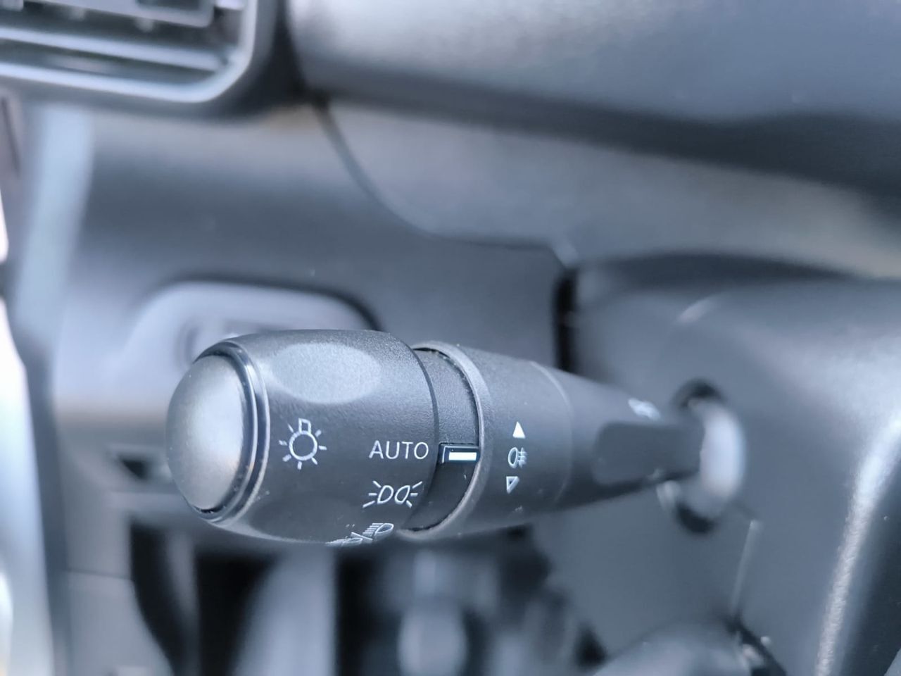 Peugeot Partner PRO STANDARD 600 KG BLUE HDI 100 CV  - Foto 2