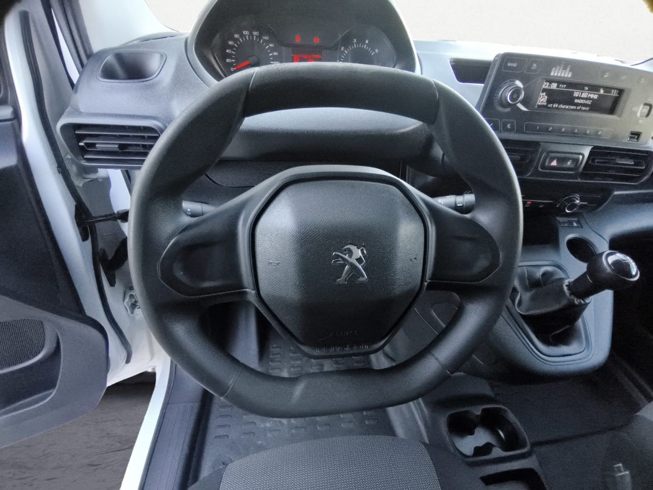 Peugeot Partner PRO STANDARD 600 KG BLUE HDI 100 CV  - Foto 2
