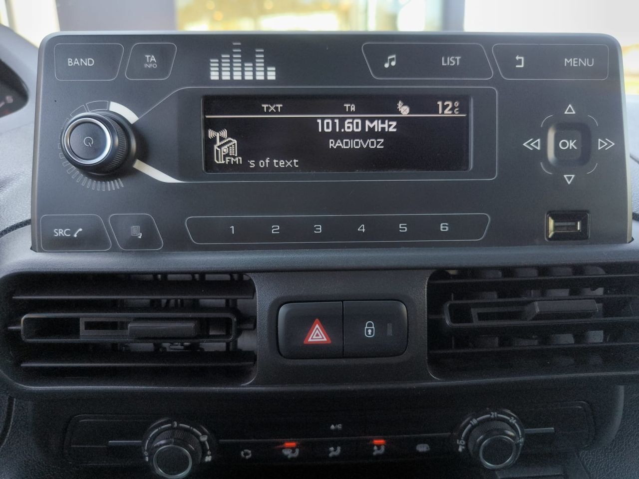 Peugeot Partner PRO STANDARD 600 KG BLUE HDI 100 CV  - Foto 2