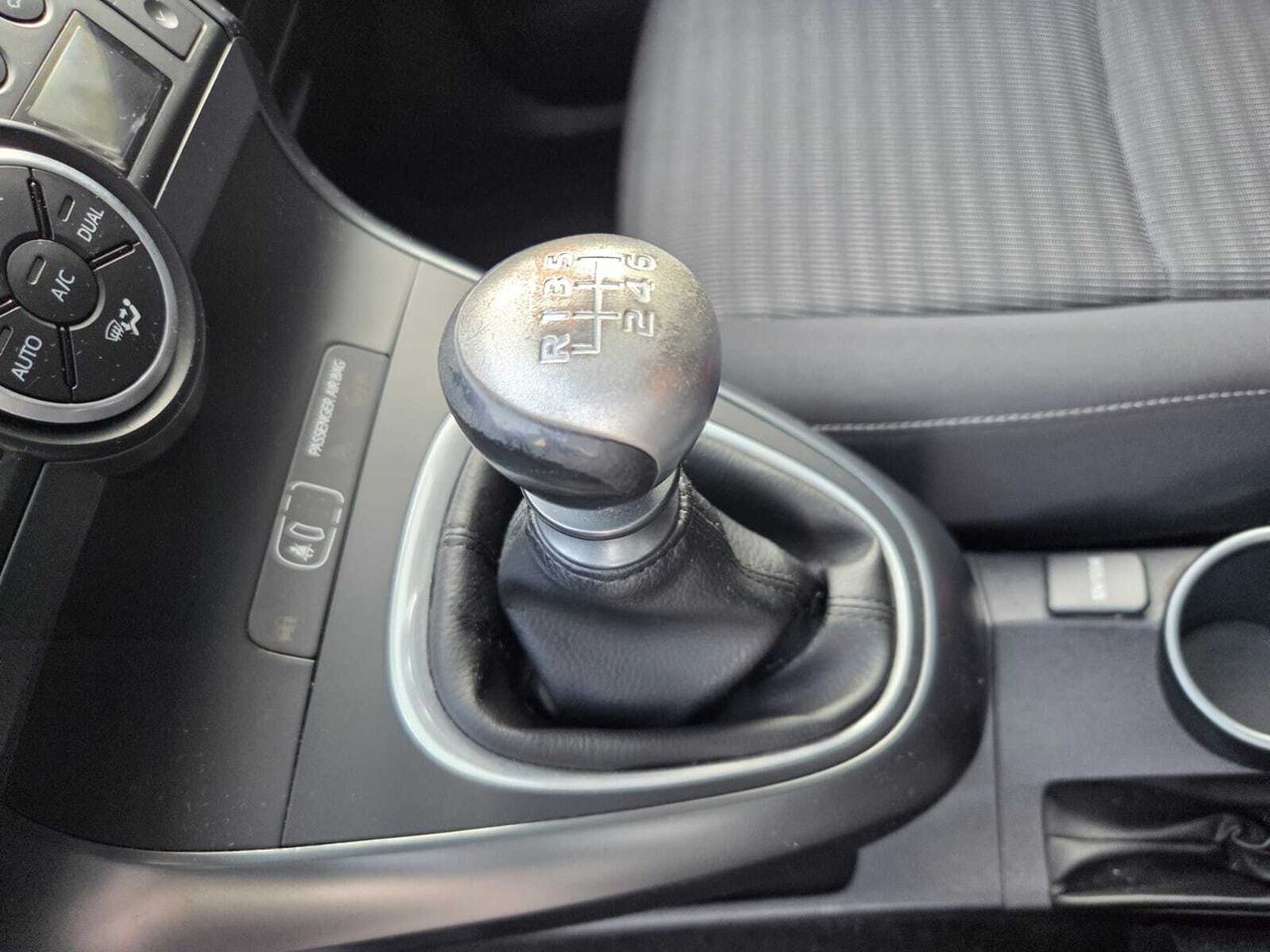 Toyota Verso 1.6 130 CV ADVANCE 7 PLAZAS  - Foto 2