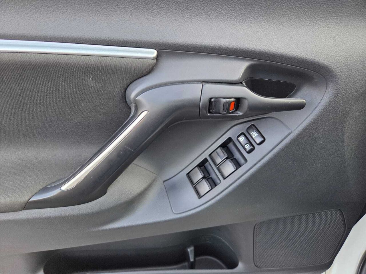 Toyota Verso 1.6 130 CV ADVANCE 7 PLAZAS  - Foto 2