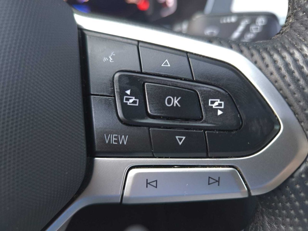 Volkswagen Passat VARIANT R LINE 2.0 TDI 110 KW 150 CV DSG  - Foto 2