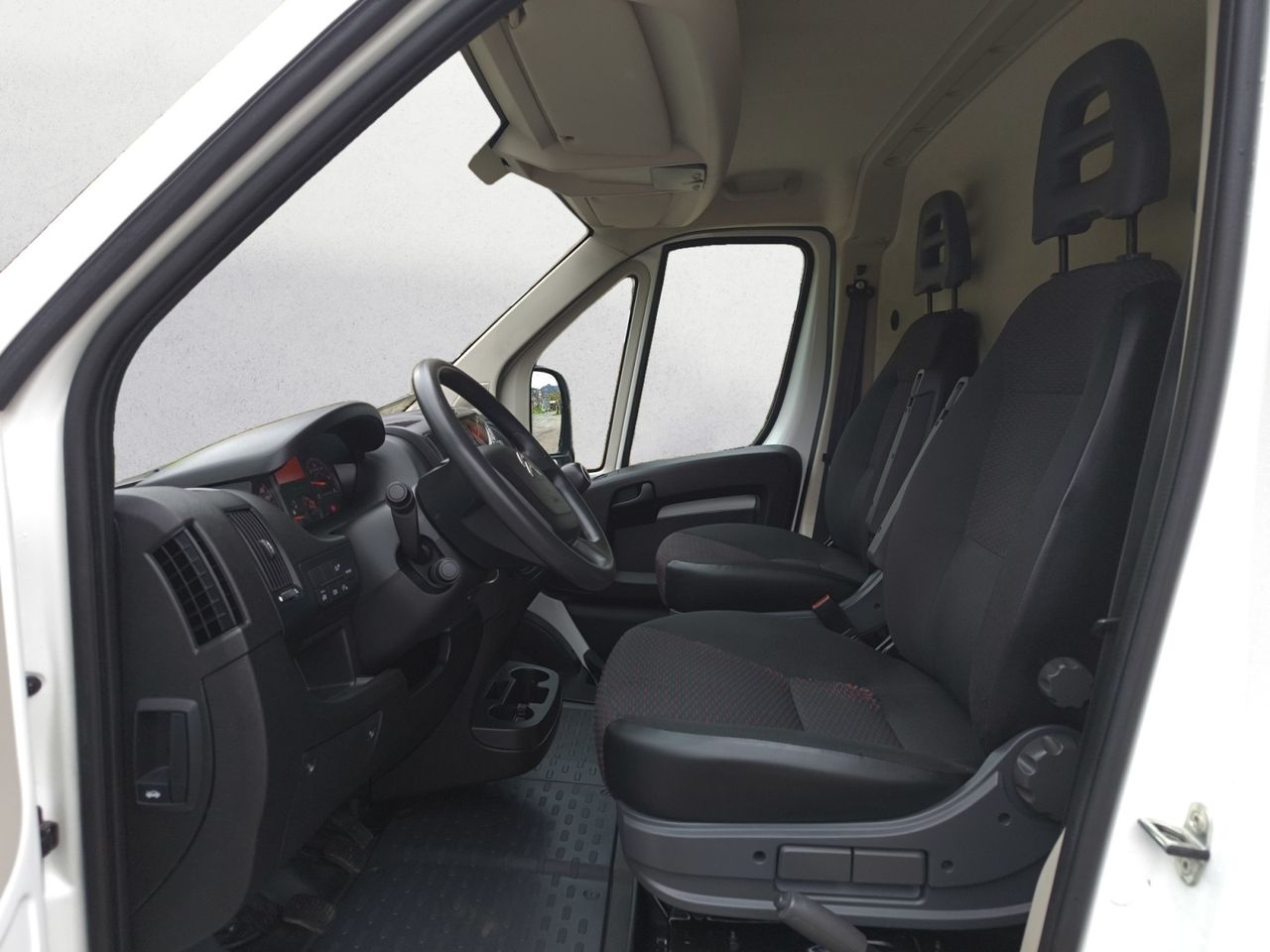 Citroën Jumper L2H2  - Foto 2