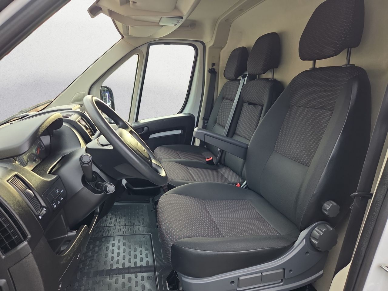 Peugeot Boxer 333 L2 H2  - Foto 2