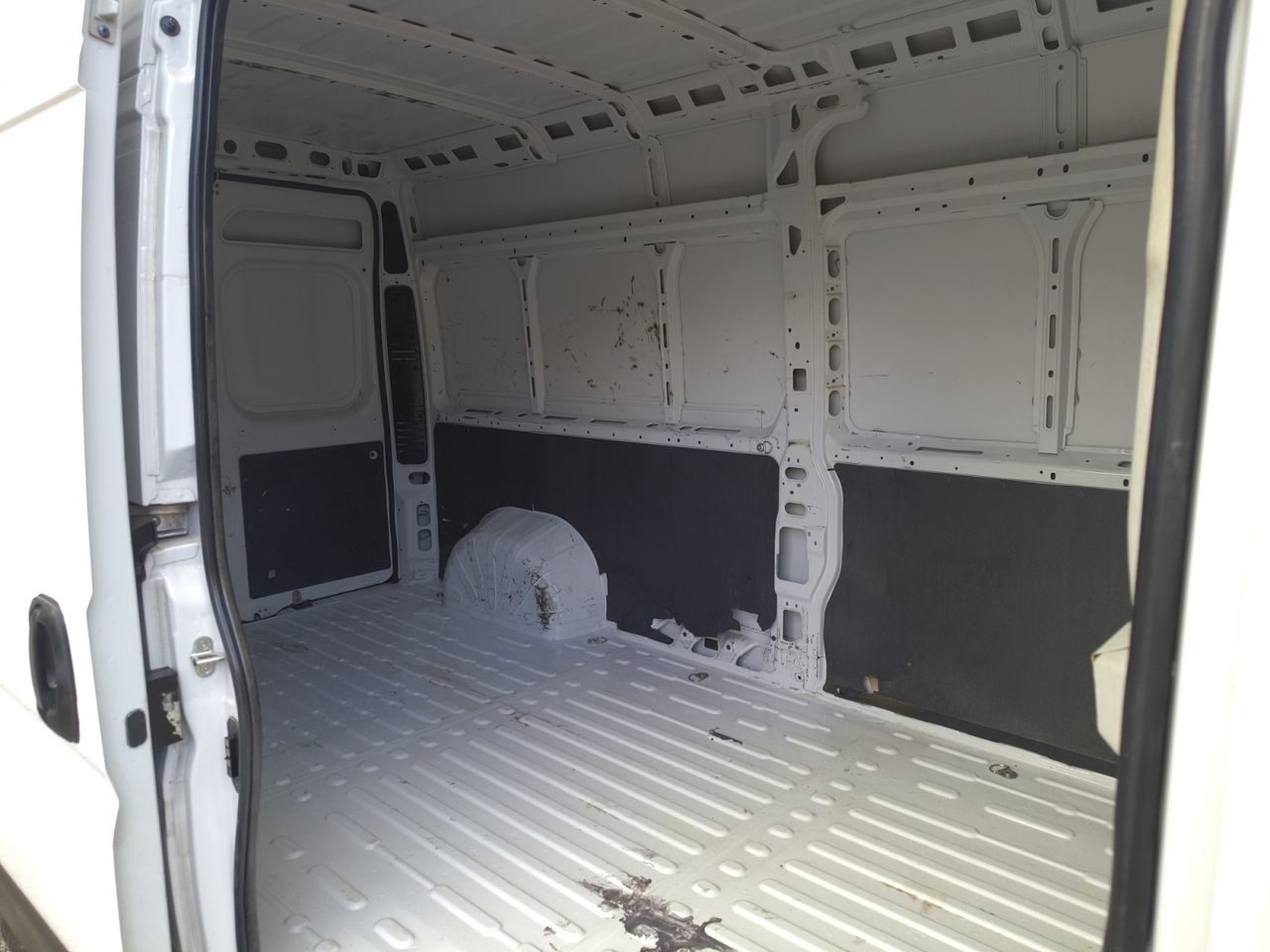 Citroën Jumper 35 L3 H2  165CV  - Foto 2