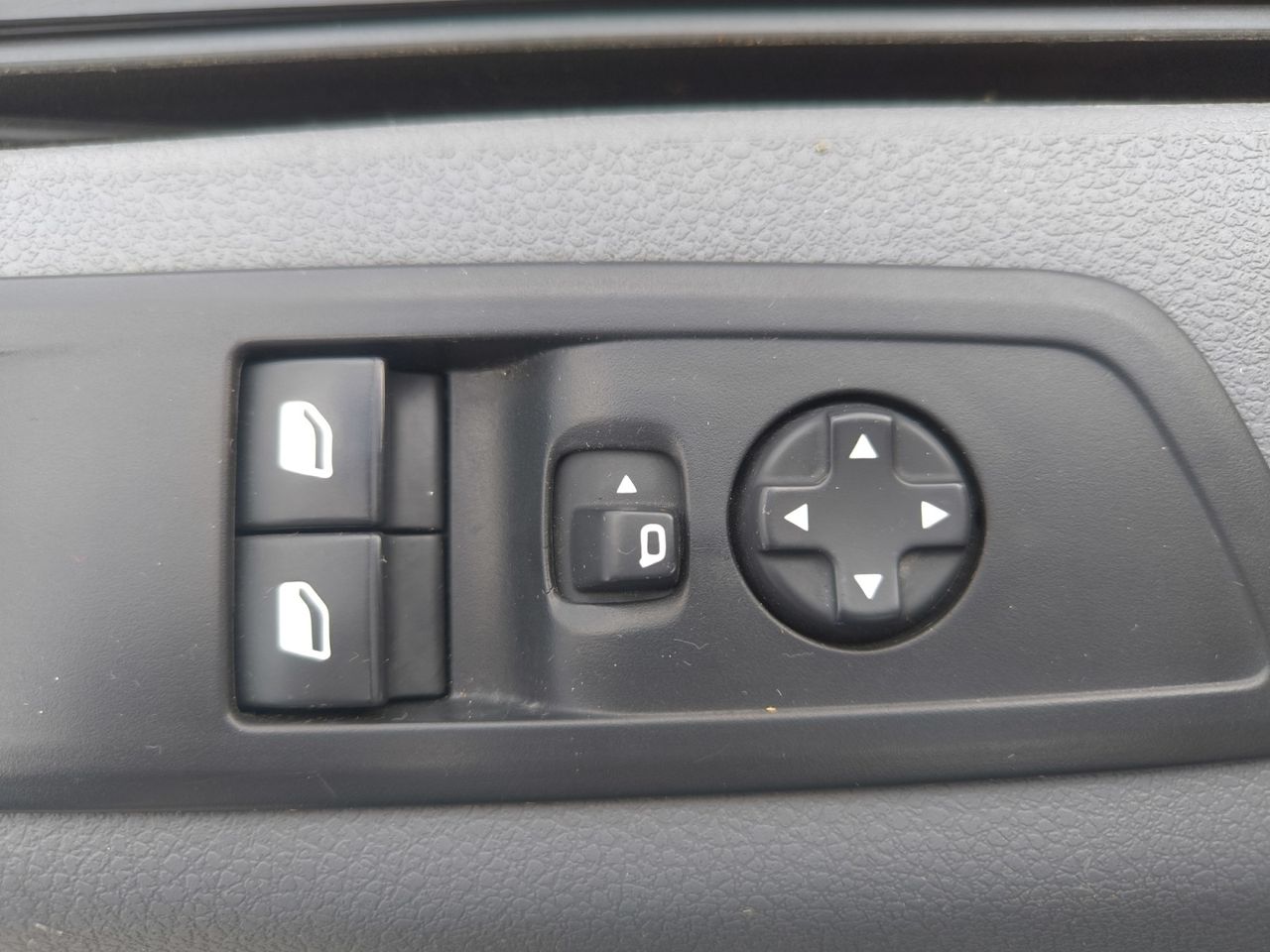 Fiat Scudo BUSSINES 100CV   - Foto 2