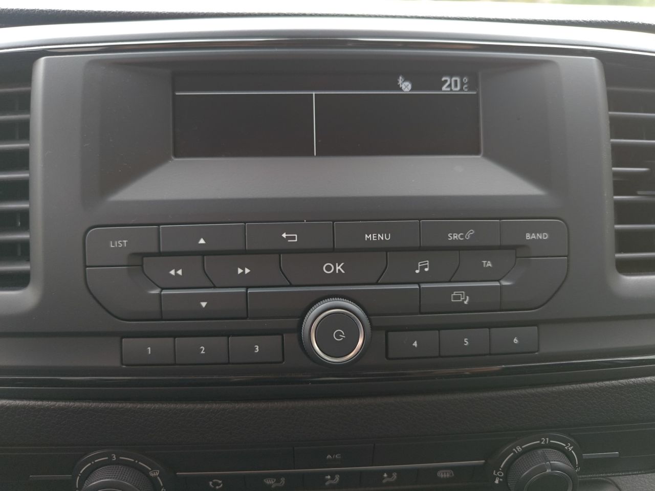 Fiat Scudo BUSSINES 100CV   - Foto 2